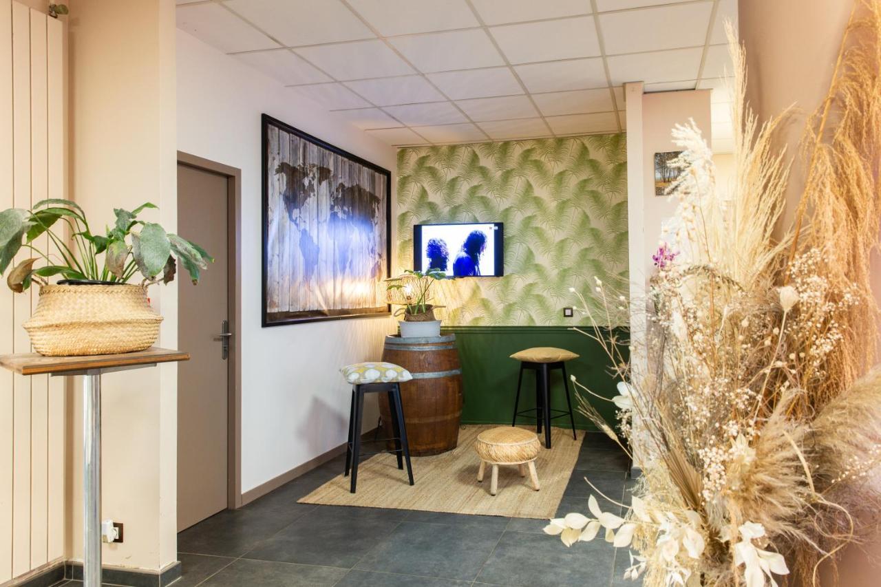 Auberge De Jeunesse Hi Bordeaux-Blanquefort - Ex Otellia 외부 사진